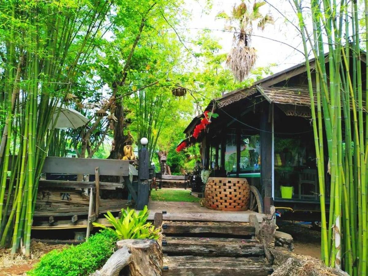 Denchai City Resort เด่นชัยซิตี้ รีสอร์ท Phrae Extérieur photo