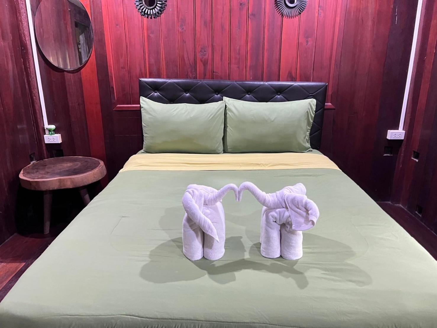 Denchai City Resort เด่นชัยซิตี้ รีสอร์ท Phrae Extérieur photo