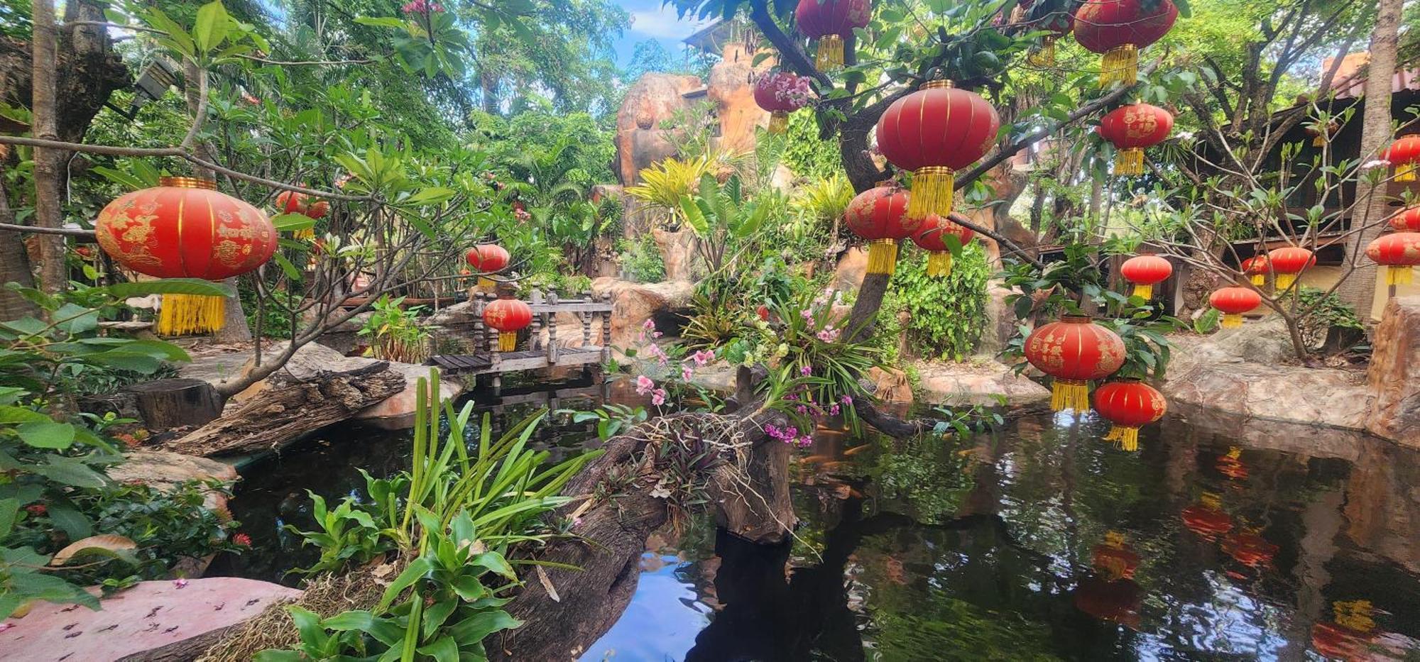 Denchai City Resort เด่นชัยซิตี้ รีสอร์ท Phrae Extérieur photo