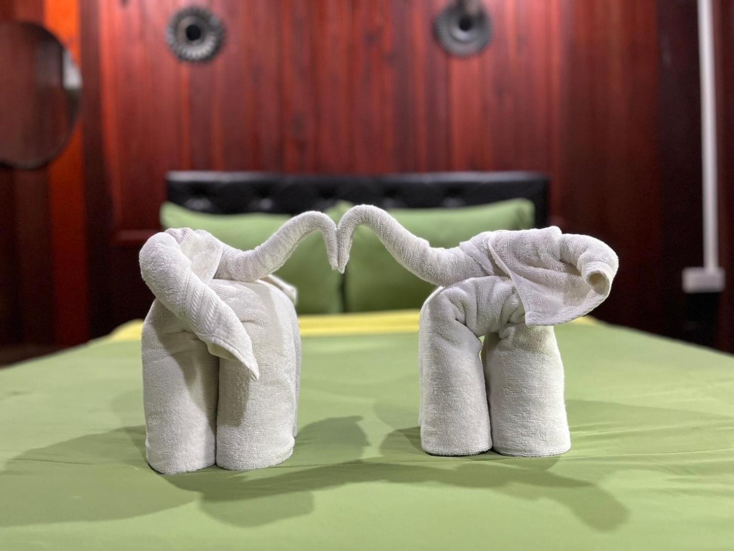 Denchai City Resort เด่นชัยซิตี้ รีสอร์ท Phrae Extérieur photo