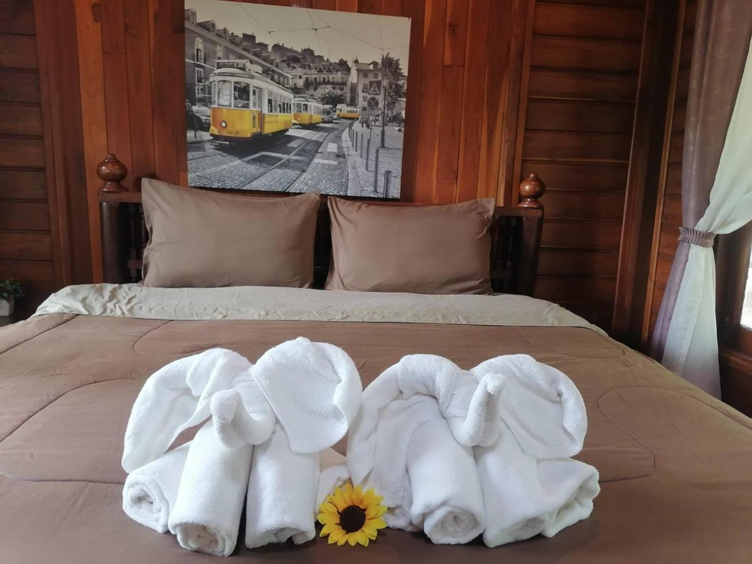 Denchai City Resort เด่นชัยซิตี้ รีสอร์ท Phrae Extérieur photo